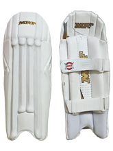 MRF Genius L.E Wicket Keeping Legguard (MENS)